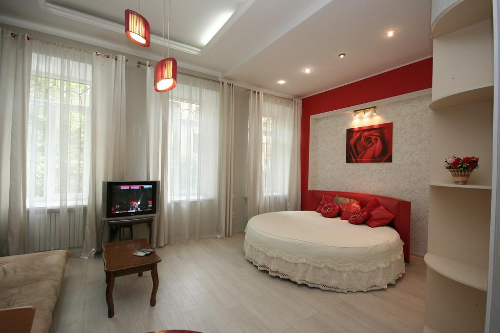 Paradis Odessa Apartments Exterior foto